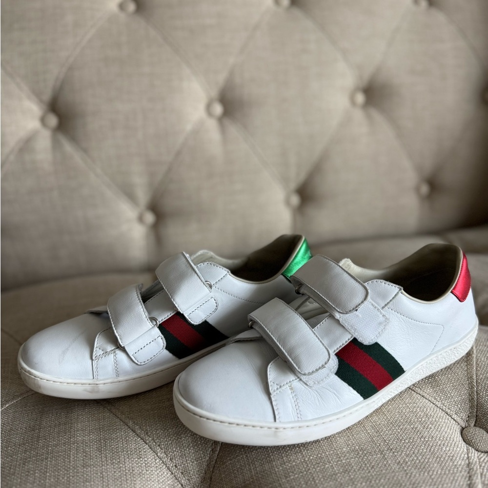 Gucci White Sneakers with Green and Red Accents